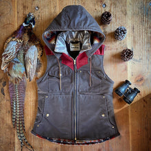 Vest with custom western yoke